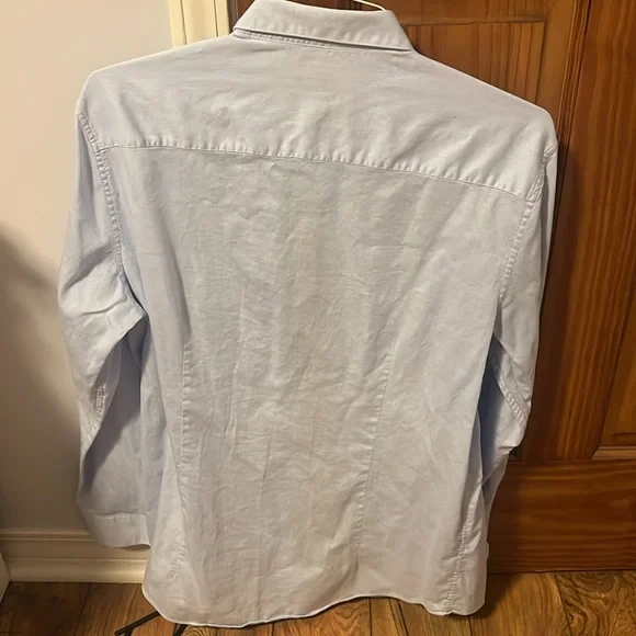 Button down! - Picture 7 of 7